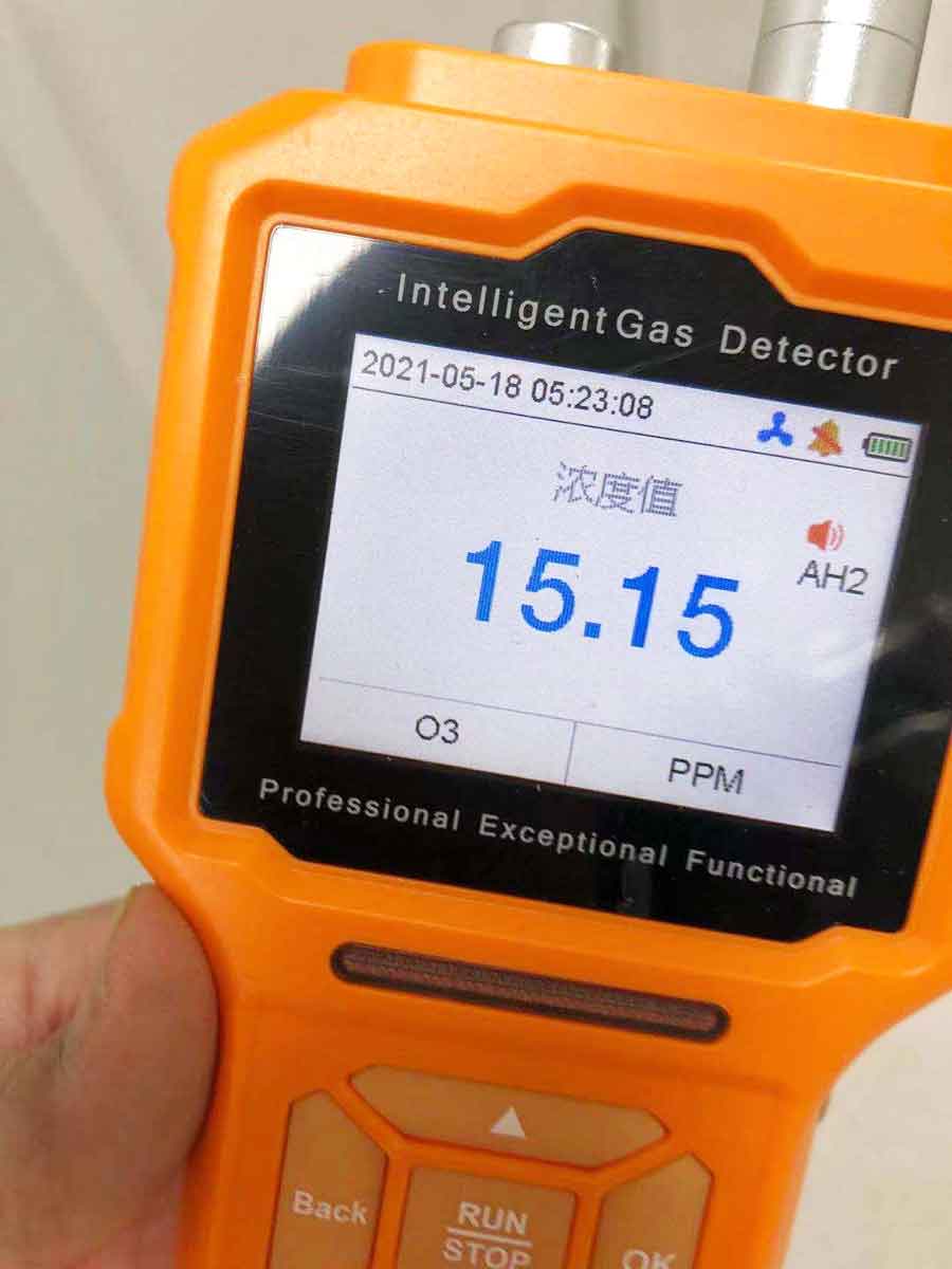 在潔淨室環境中測試臭氧空氣消毒效（xiào）果：殺菌率與殘留濃度評估